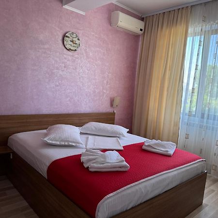 Hotel Mihaela Mamaia Extérieur photo