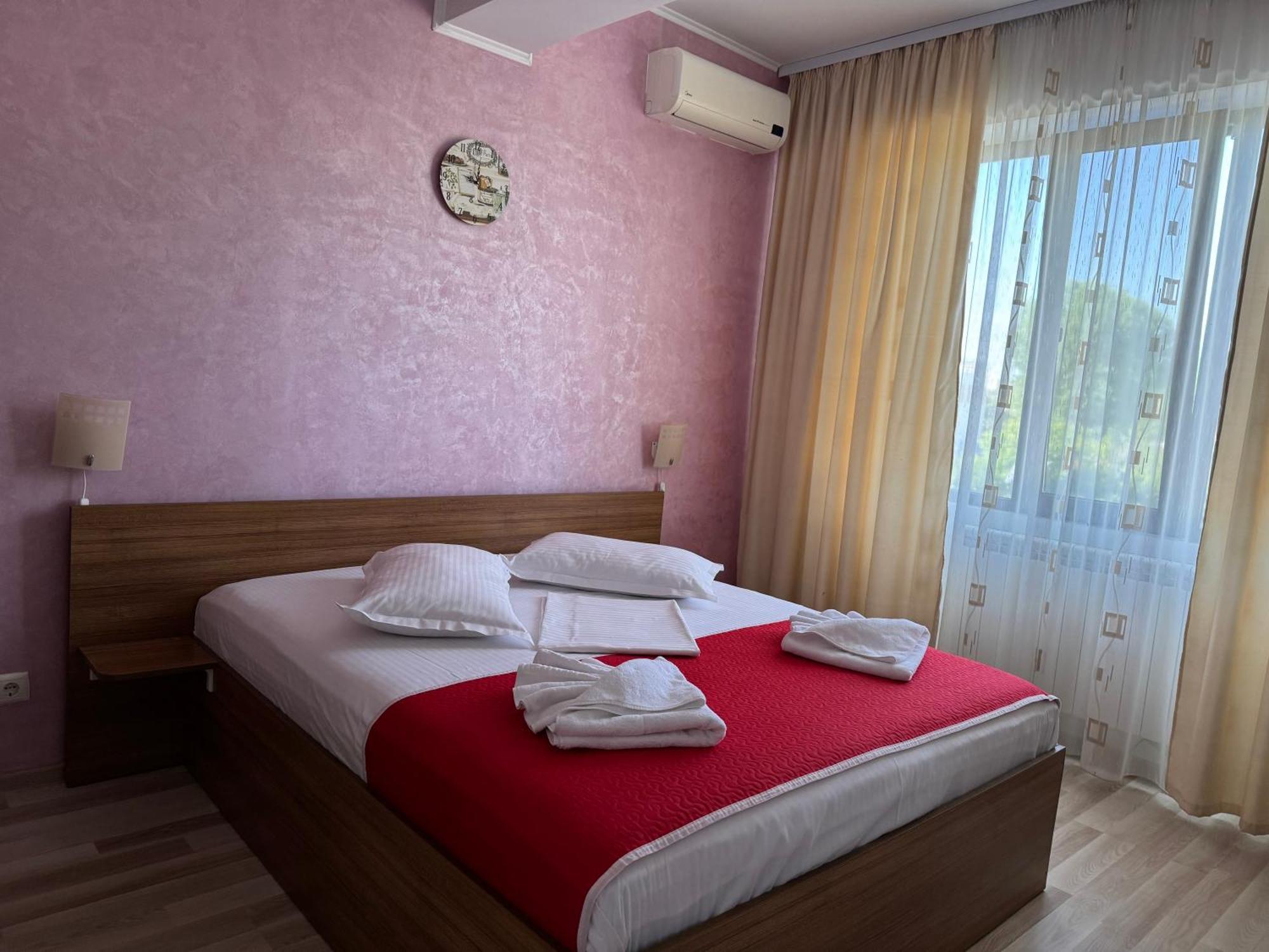 Hotel Mihaela Mamaia Extérieur photo