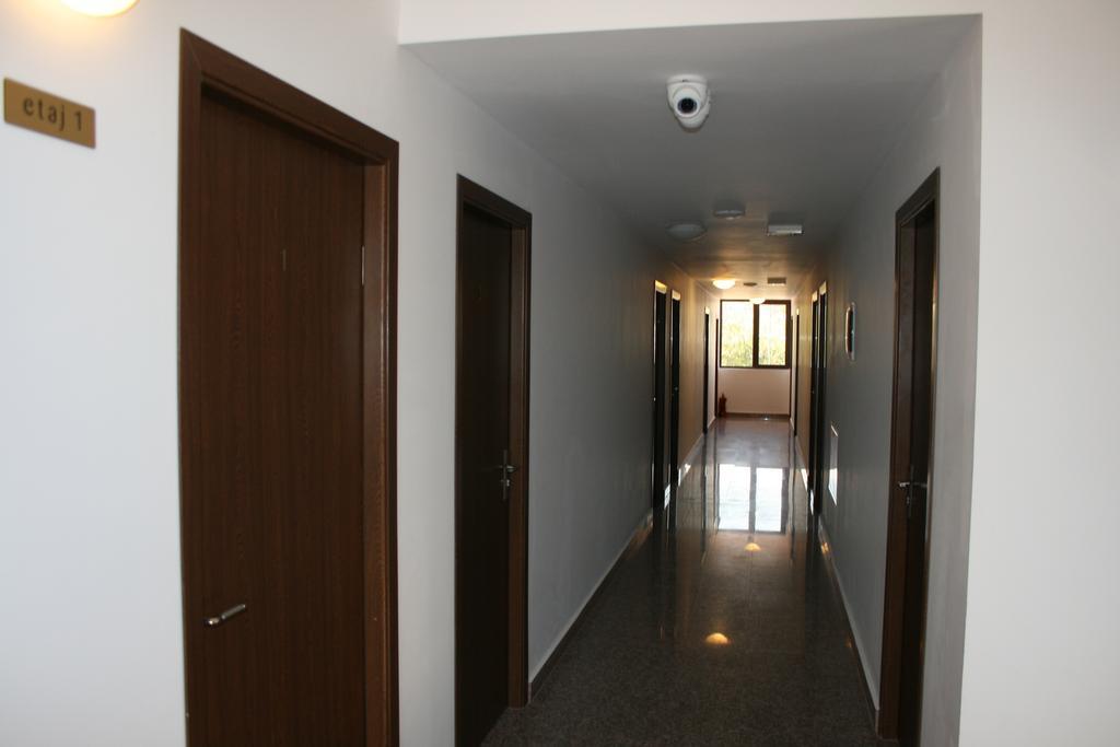 Hotel Mihaela Mamaia Extérieur photo